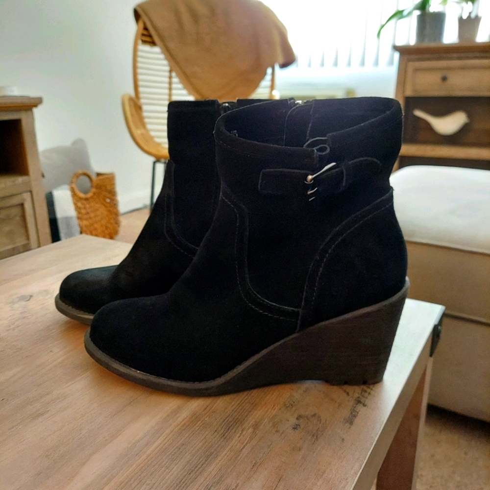 Carlos Santana Ankle Boots